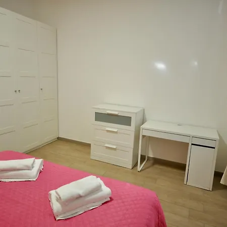 Apartamento H2ome Lagaccio 4 Rooms, 2 Bathrooms, Ac, Near Principe Station Génova